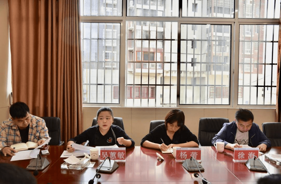 思南長征村鎮(zhèn)銀行成功獲得 2000 萬扶貧再貸款資金